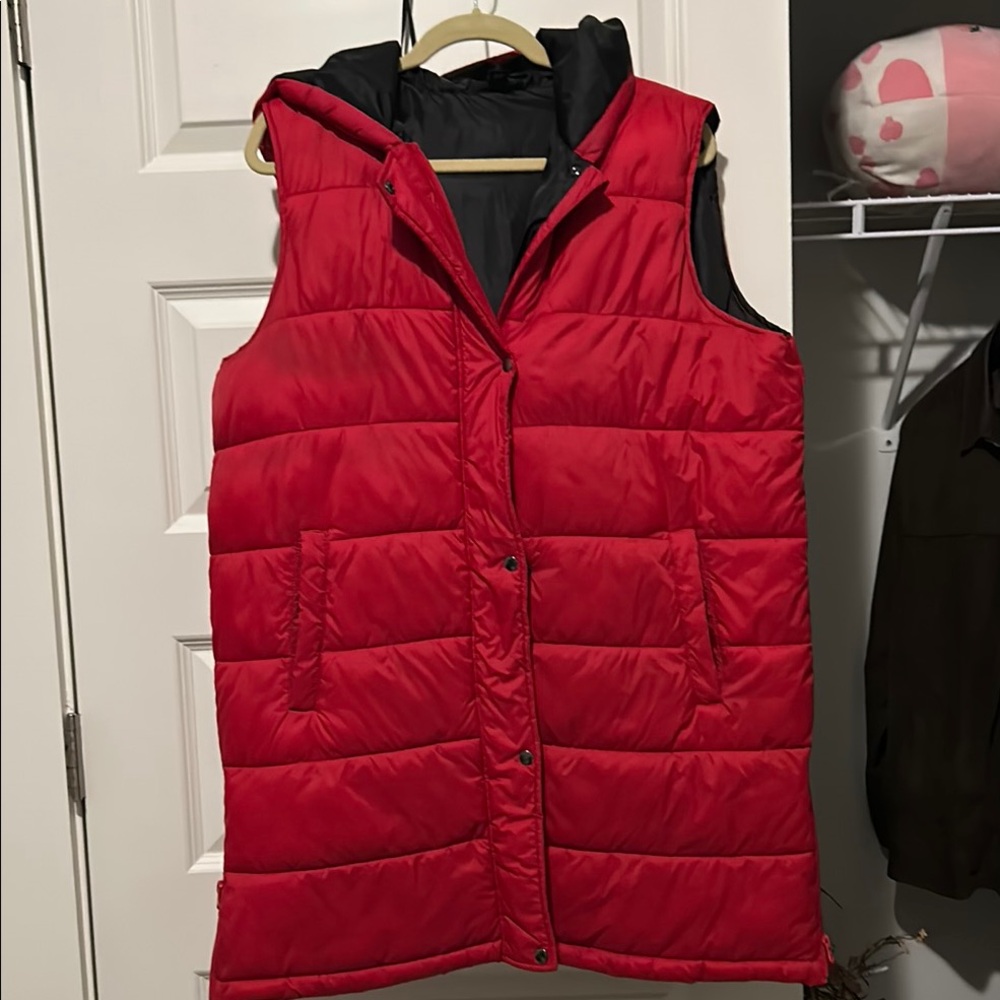 Swiss Tech Red Quilted Puffer Vest with Hood